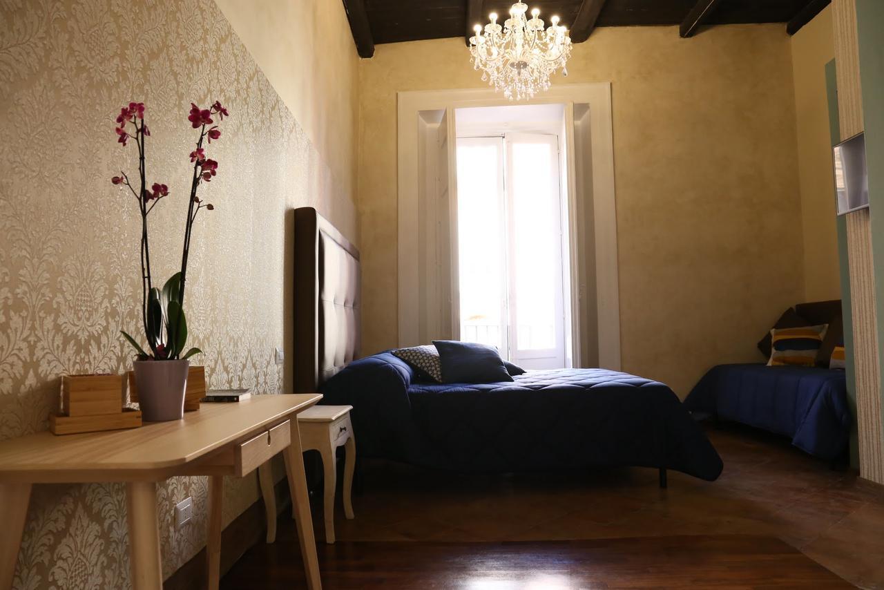 Suite Palazzo Luciani Салерно Экстерьер фото