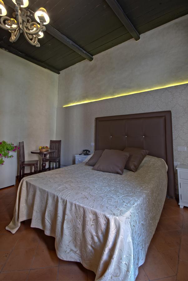 Suite Palazzo Luciani Салерно Экстерьер фото