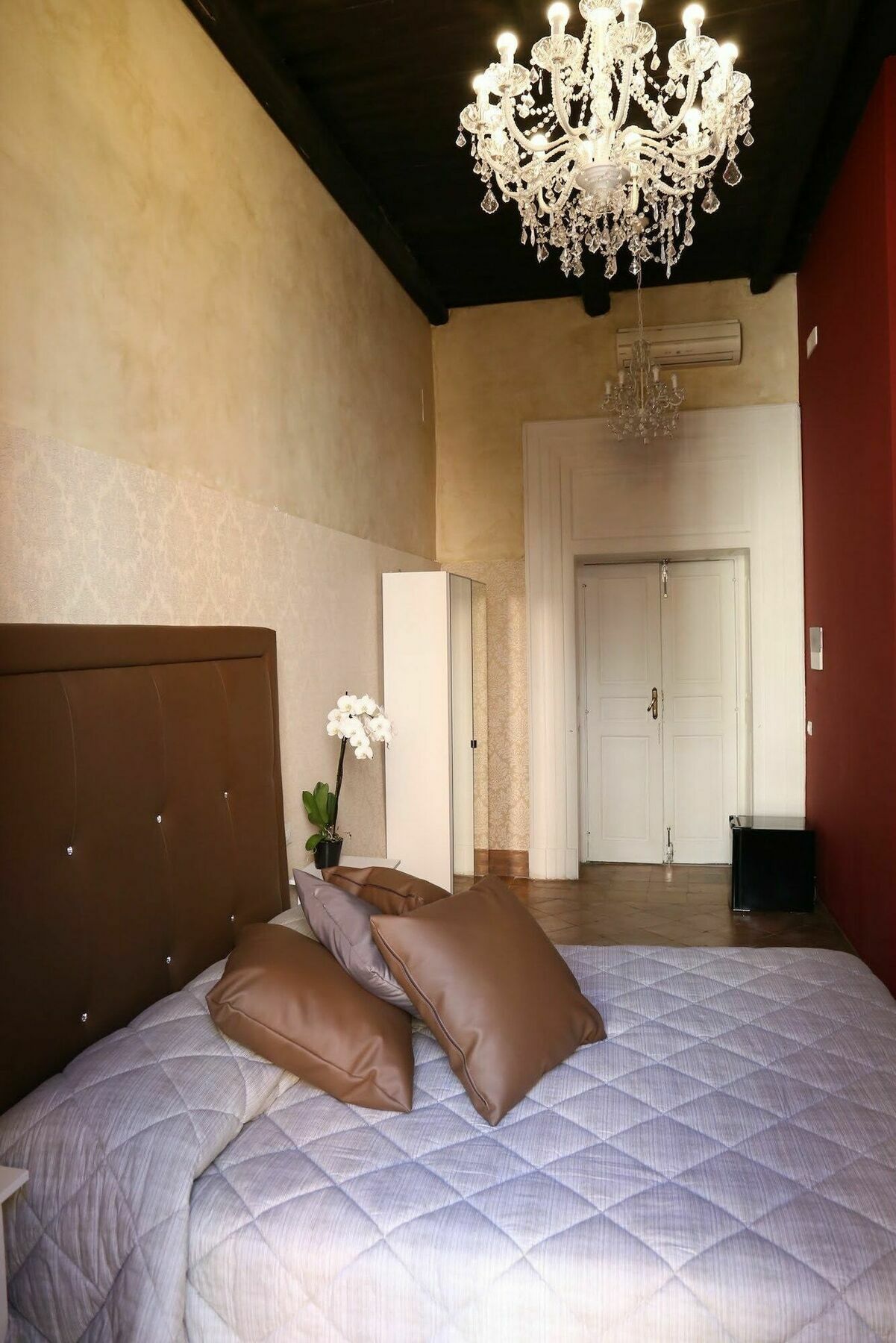 Suite Palazzo Luciani Салерно Экстерьер фото